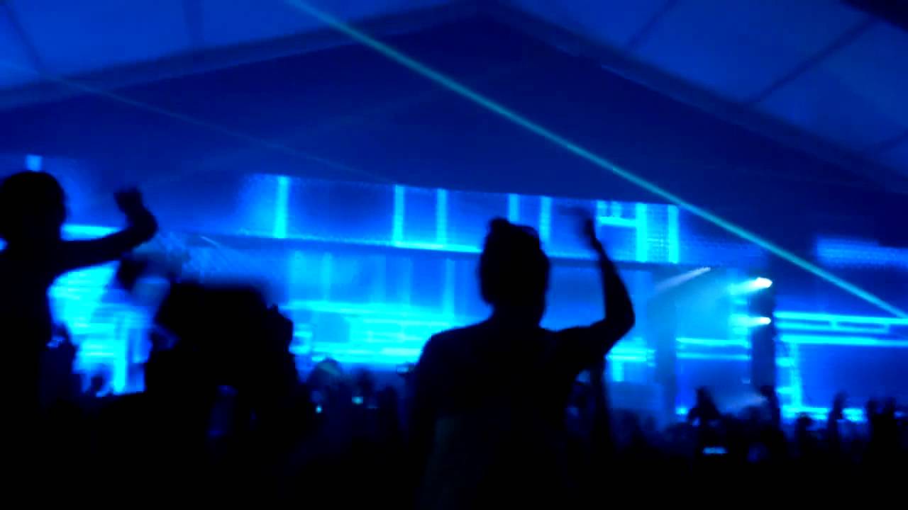 Steve Aoki - Turbulence @ Electric Zoo 2012