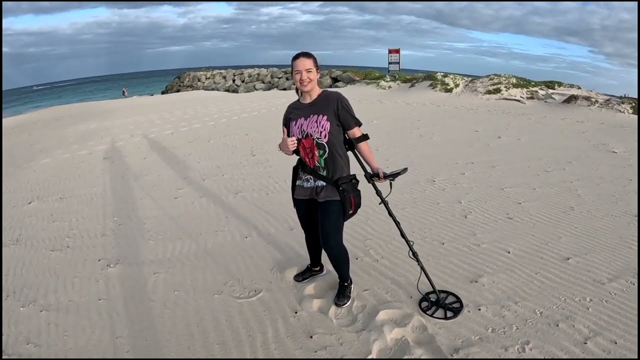 Beach Metal Detecting, it kept getting better!