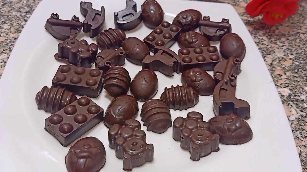 طريقه تحويل الكاكاو الخام إلى شوكولاته صلبة👌 بأربع مكونات فقط ☝️😉♥️
