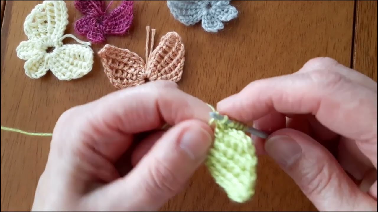 Papillon au crochet tunisien