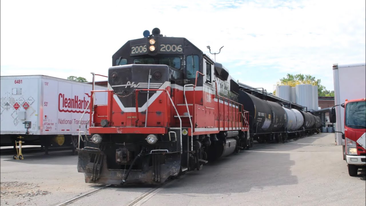Restored railroad: Providence & Worcester on the Warwick Railway