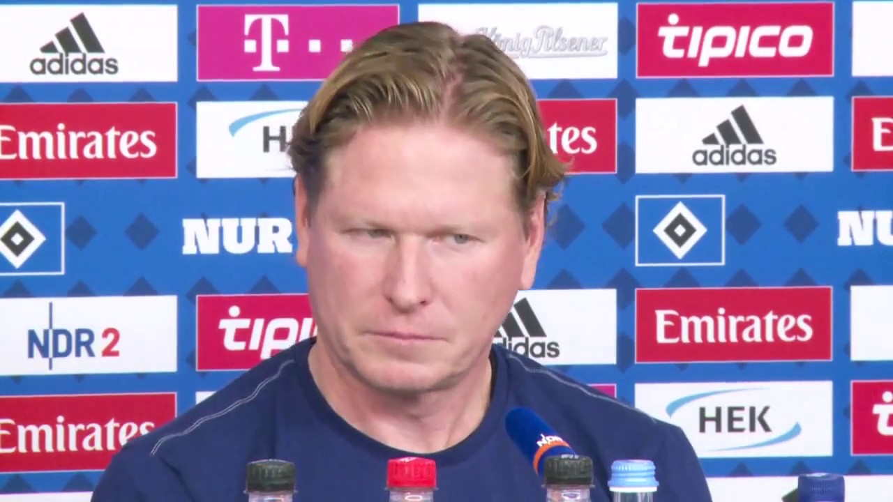 HSV-Trainer Gisdol zum Umbau der Abwehr