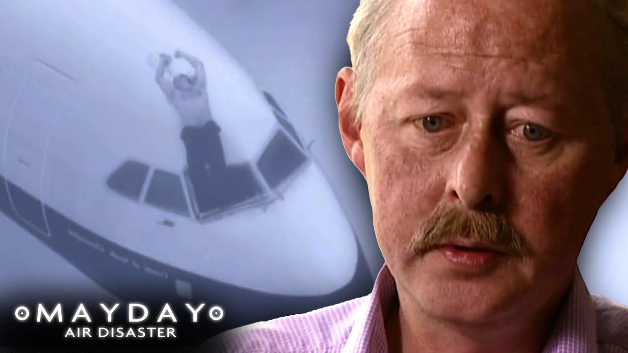 How Did The Captain Get STUCK To The Outside Of The Plane? | Flight 5390 | Mayday: Air Disaster