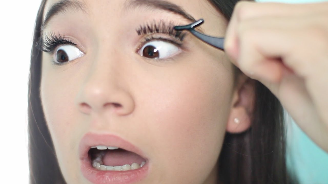 First Time Putting FAKE Eyelashes On! + Tips | Fiona Frills
