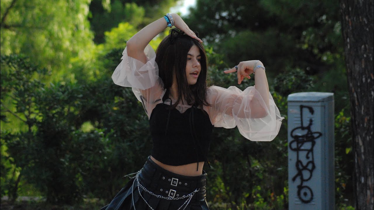 KAROL - Cheshire ( ITZY ) | Performance from Spooky Random Dance