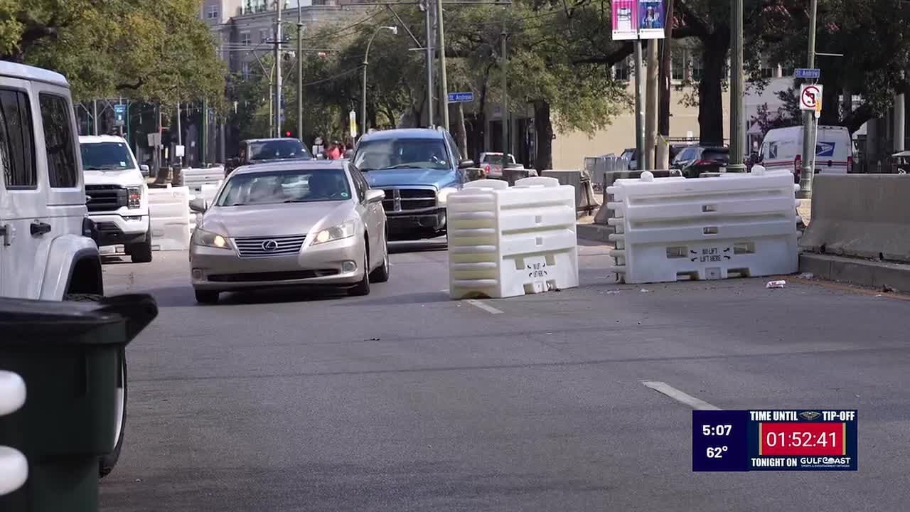 Carnival visitors, businesses embrace St. Charles Avenue parade security measures