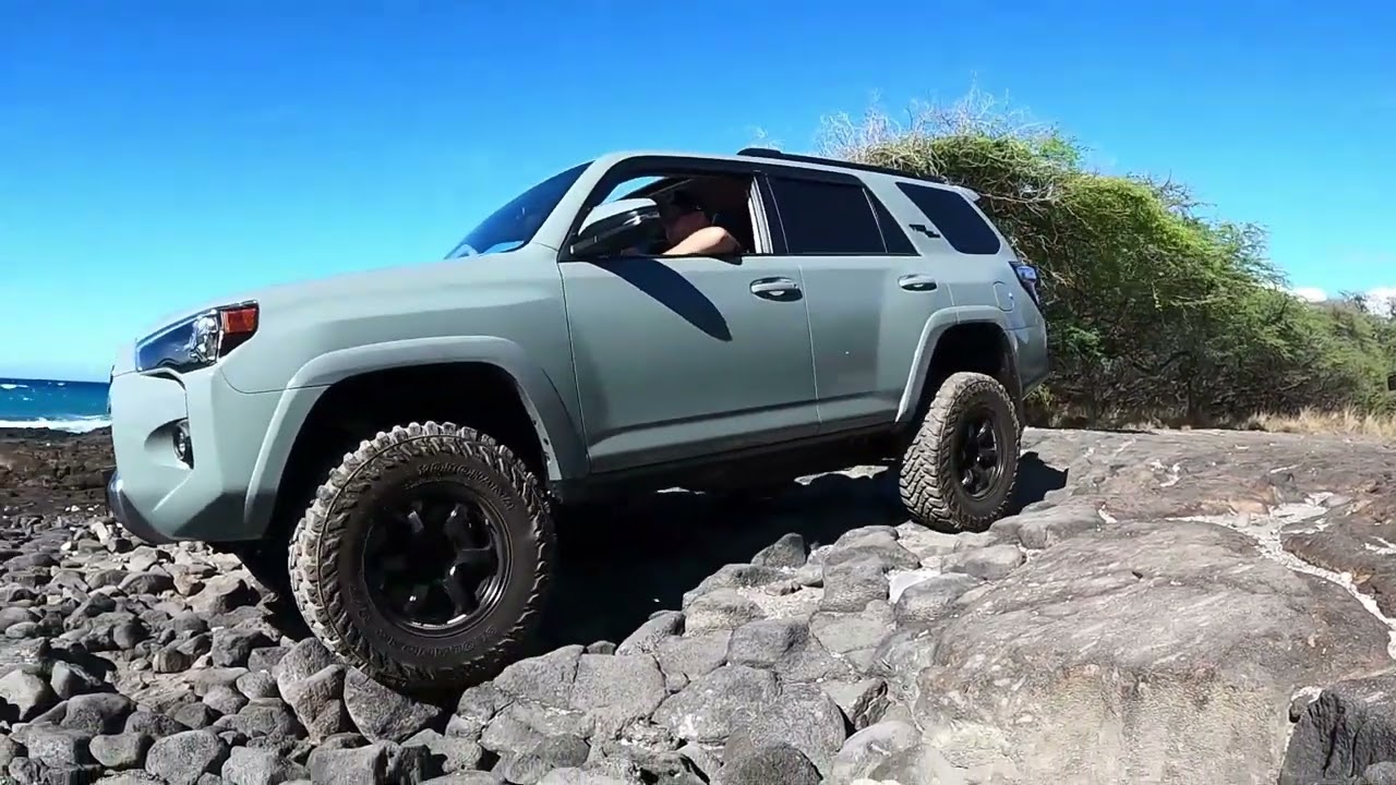 Toyota 4Runner TRD Off-Road Premium Big Island Hawaii Four-Wheeling