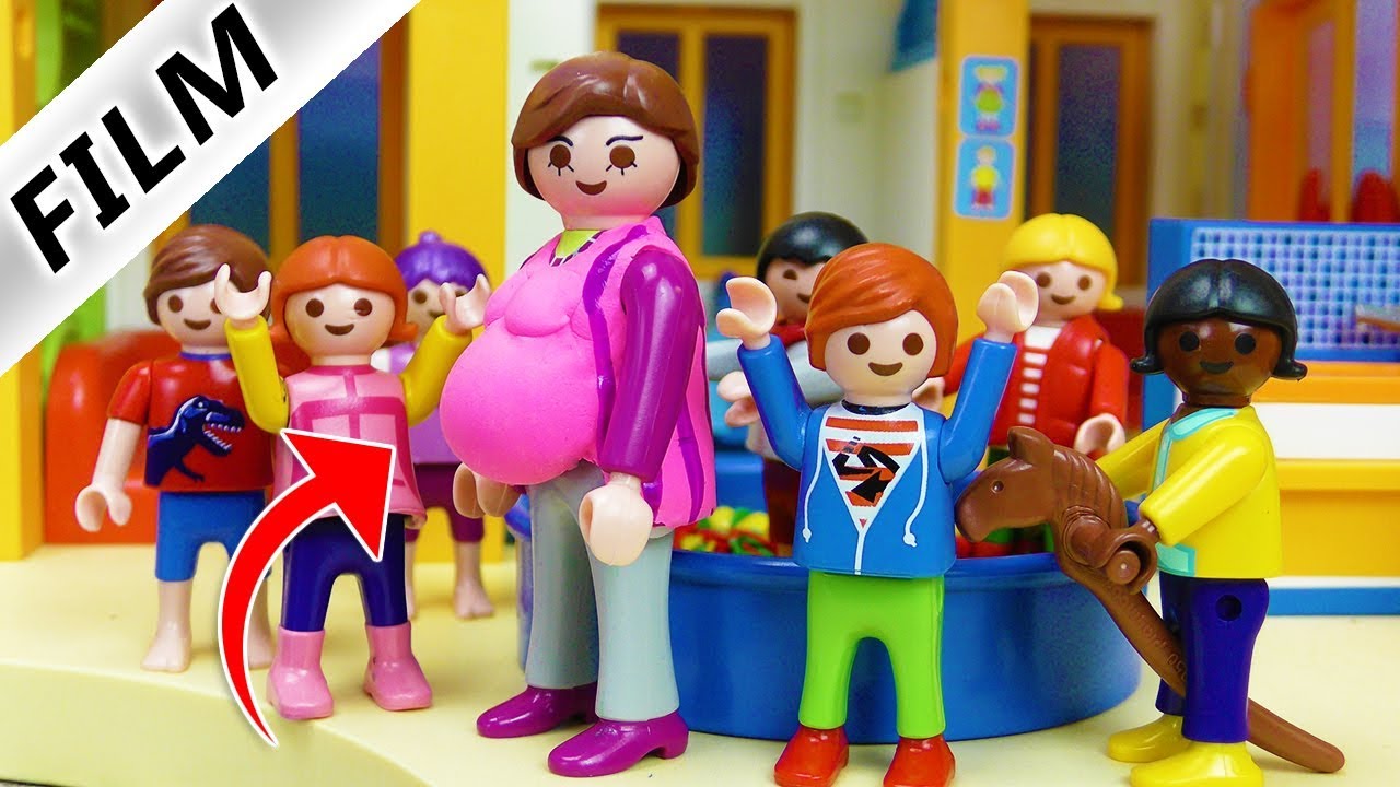 Playmobil Film deutsch | SCHWANGERE in der Kita Sonnenschein | Julian als Detektiv löst Fall