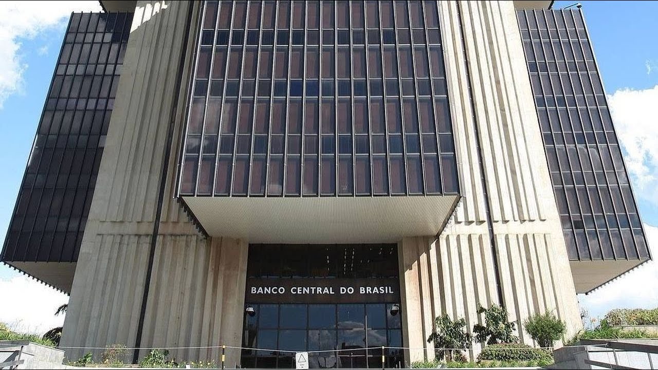 Jornal das 8 - Banco Central decreta liquidação extrajudicial do Banco Pleno