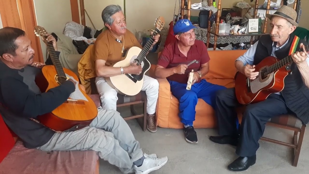 Carnaval 2025 - Napo Zurita y su galladada.