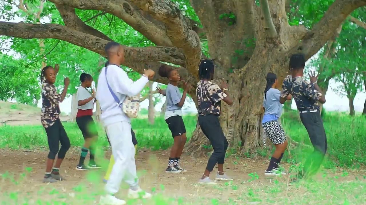 Kg  Omwana wa buluma harusi ya Mangobhe (Official Music Video)
