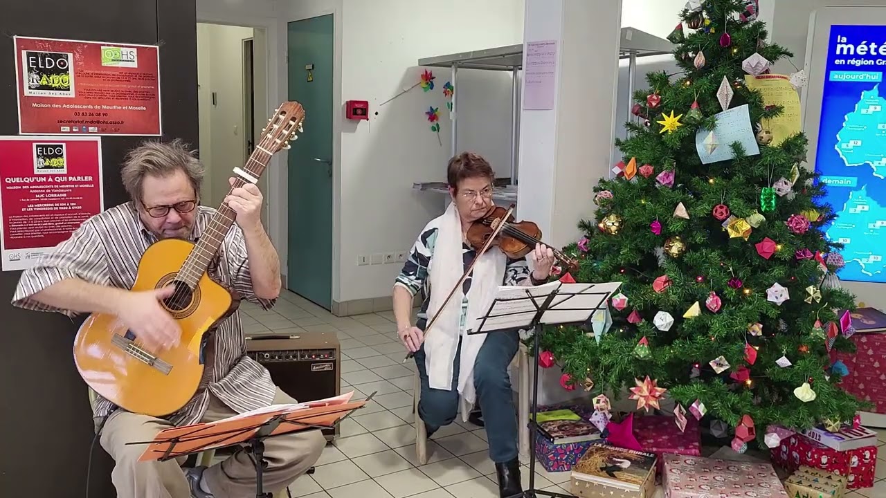 Chants de Noël MJC Lorraine au violon et guitare