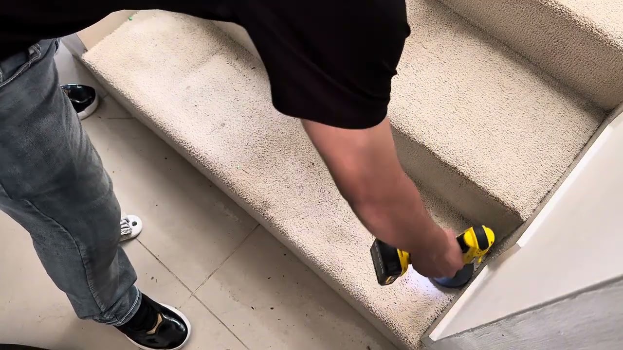 LIMPIEZA DE ESCALERAS MUY SUCIAS! 🤢👌😬#emaclean #cleaning #satisfying #detailing 