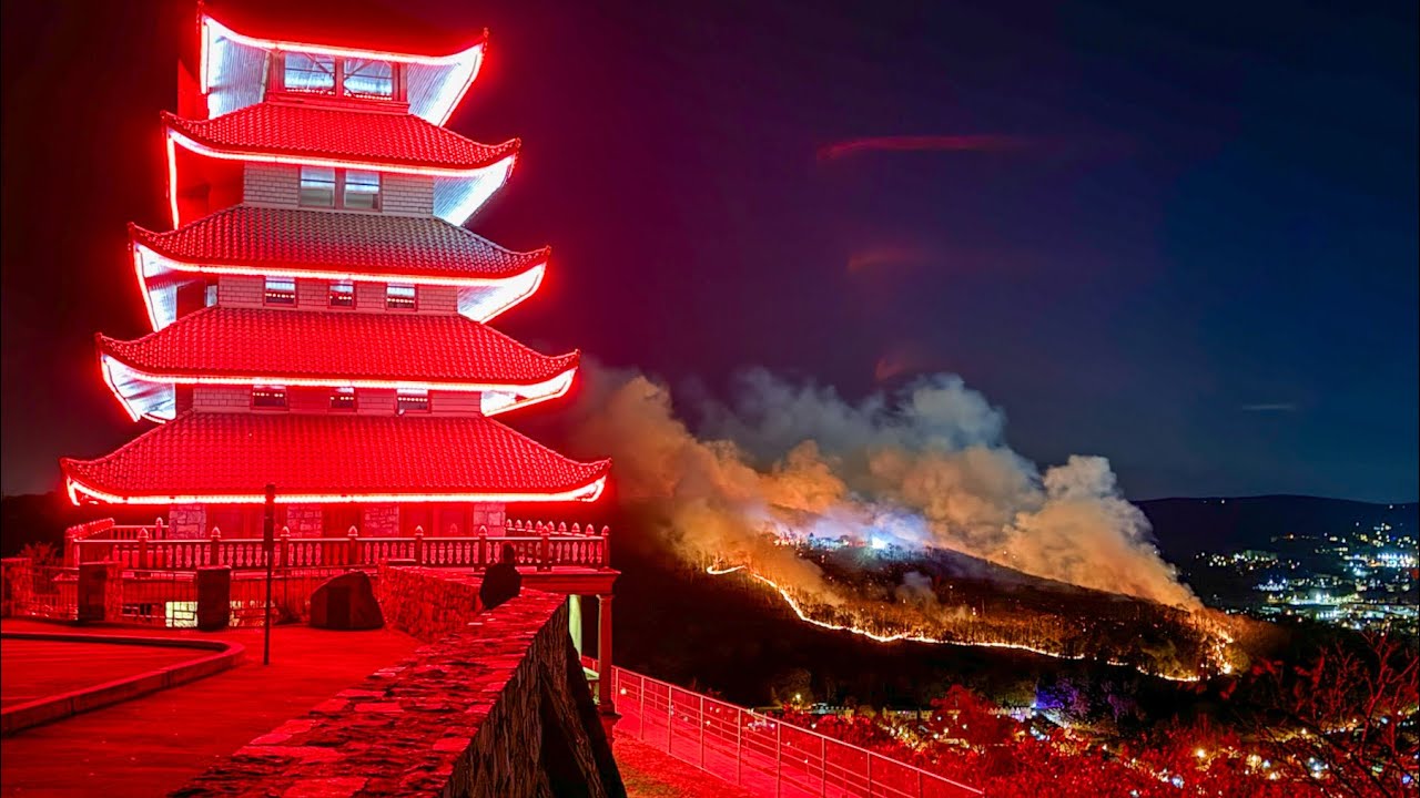 Firefighters Battle Massive Blaze on Neversink Mountain in Reading, Pennsylvania