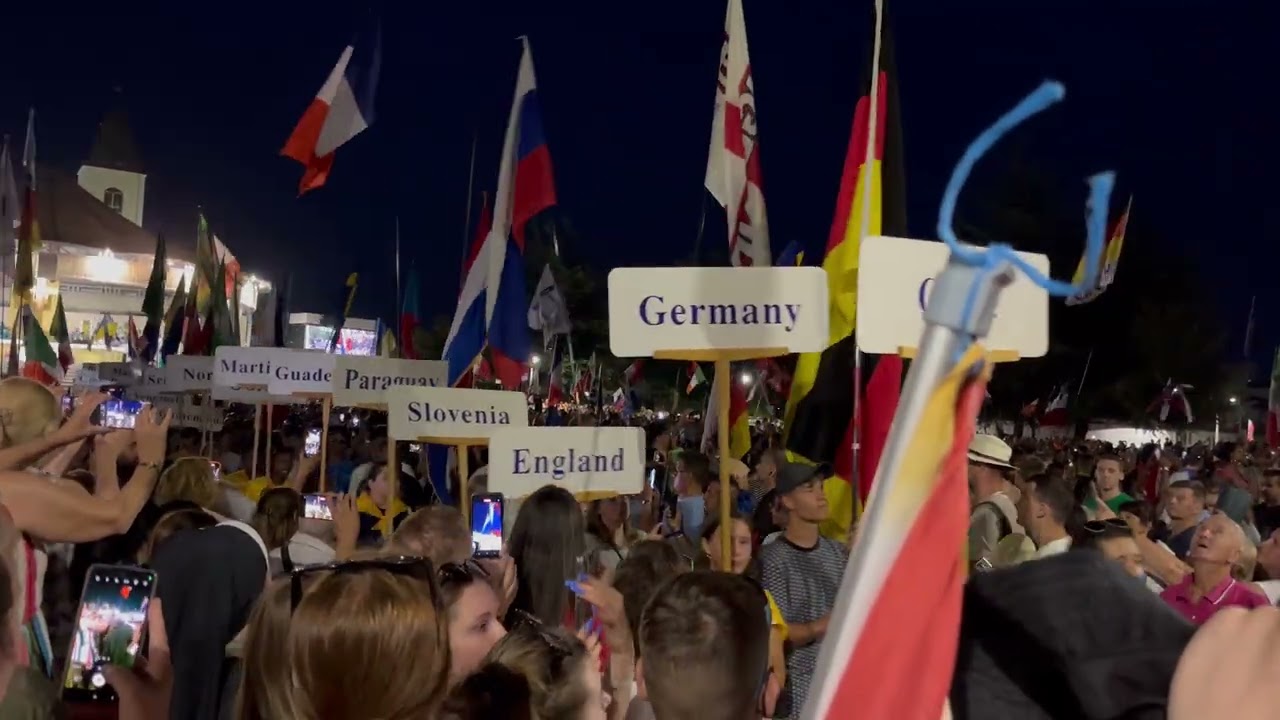 Medjugorje, procession 🕯️. Mladifest 2024.