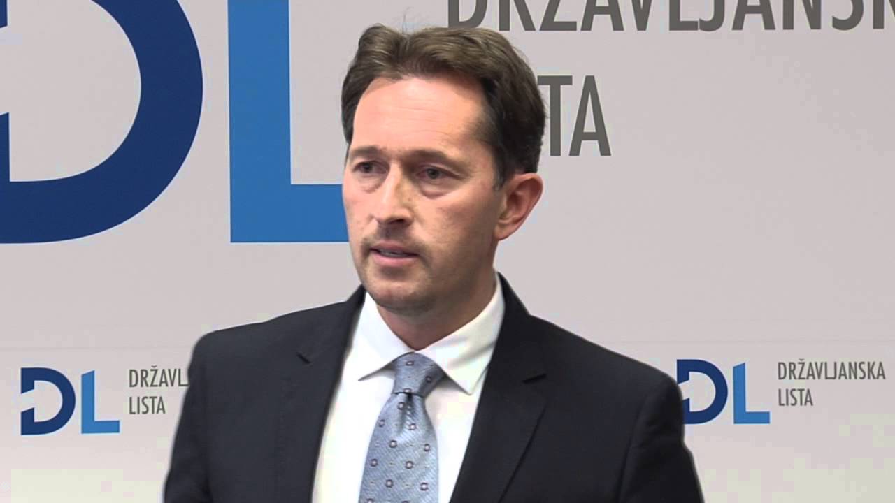 08.10.2013 Novinarska konferenca Državljanske liste - Gregor Virant