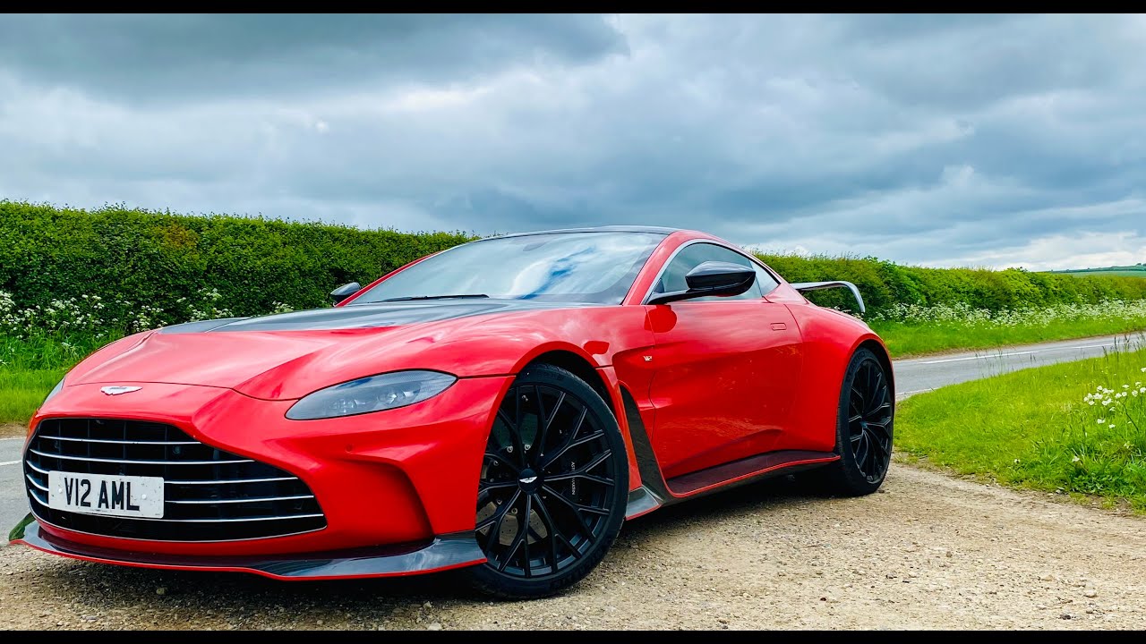 Обзор Aston Martin V12 Vantage. Действительно ли этот 700-сильный малыш Aston стоит 265 000 фунто...