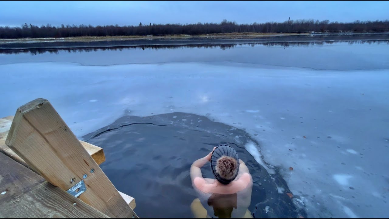 ❄️ Breaking the ice  |  winter swimming season opens