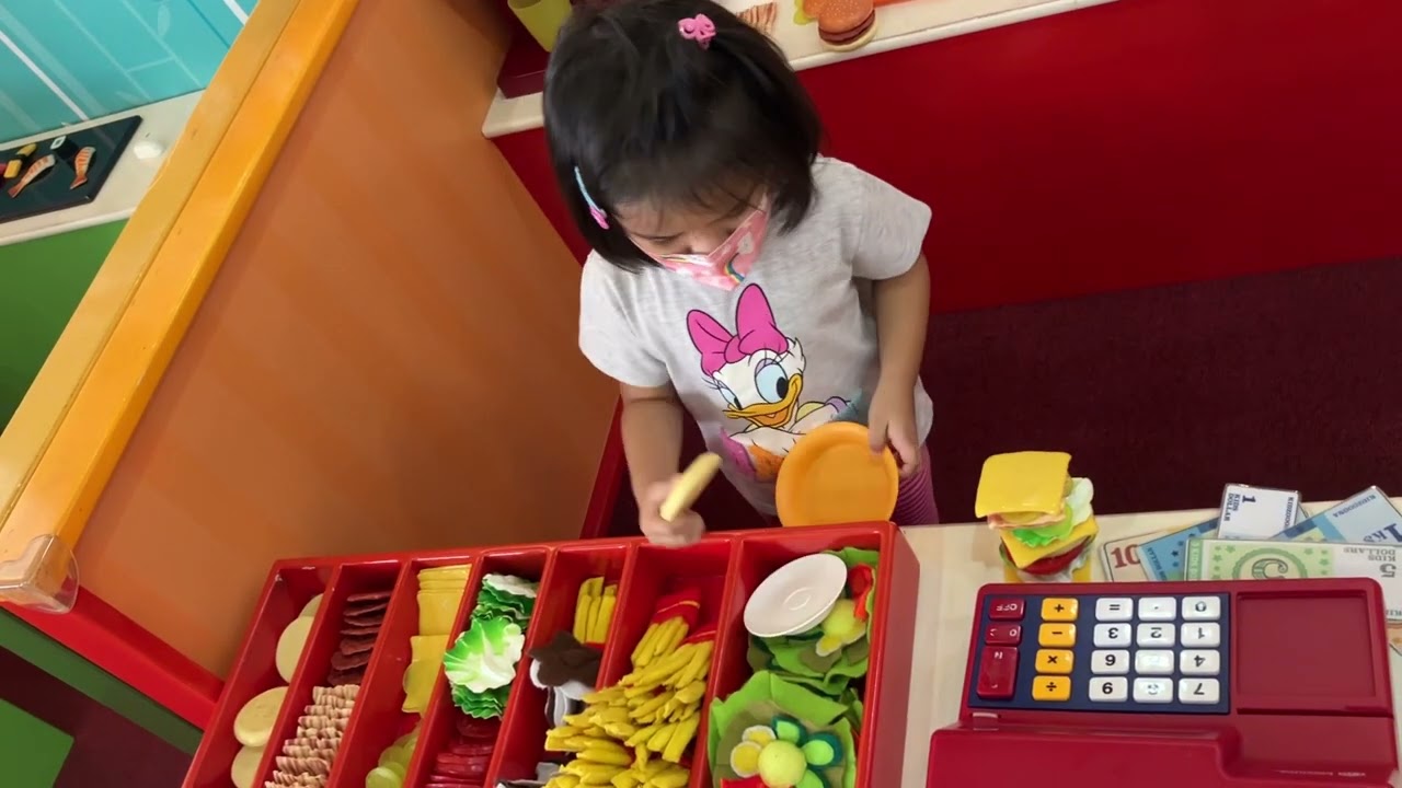Whoopie Fatty Cooking in Kidzoona UP Town Center in Quezon City + Indoor Playground for Kids