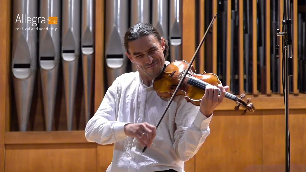 Sergey Malov plays 