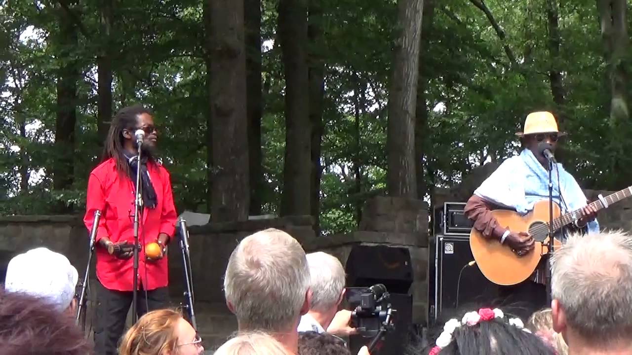 Teta and Kira live (Afrikafestival Hertme 2014)
