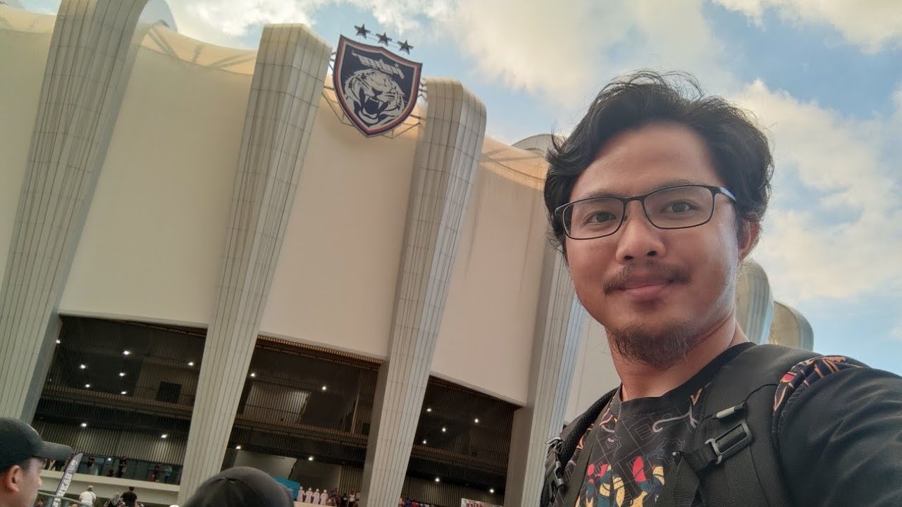 The Majestic Stadium Sultan Ibrahim in Iskandar Puteri & Guide for Entrance to Gate A