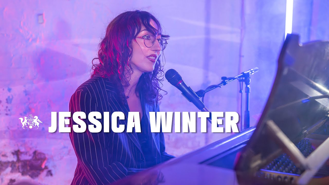 Jessica Winter live at The state51 Factory
