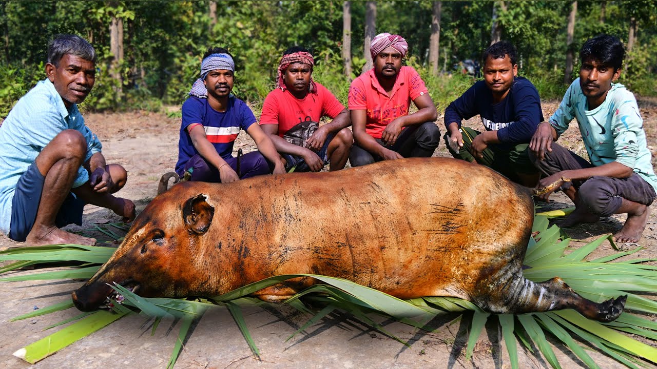 The Santali Tribe's Secret to Cooking Perfect Pig Meat