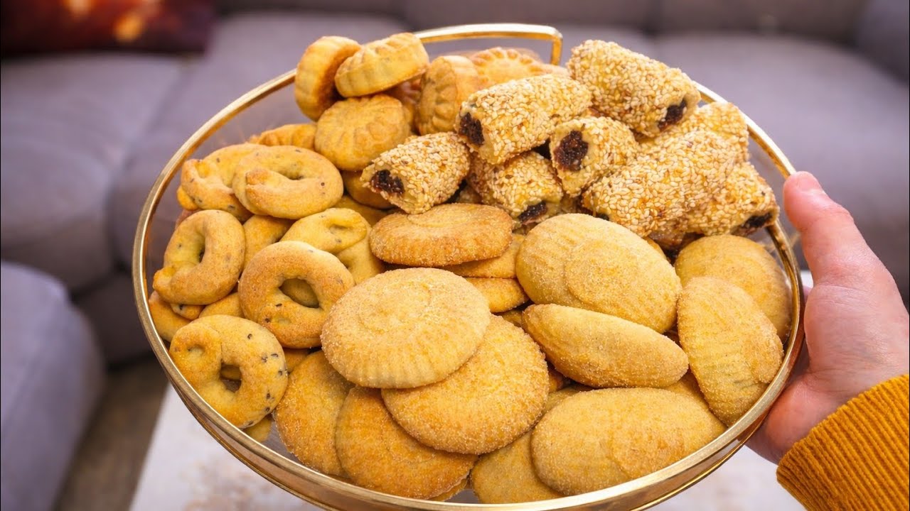 كعك العيد بدون عجن وبأسهل طريقة 😍 | يذوب في الفم وناجح من أول مرة 👌✨