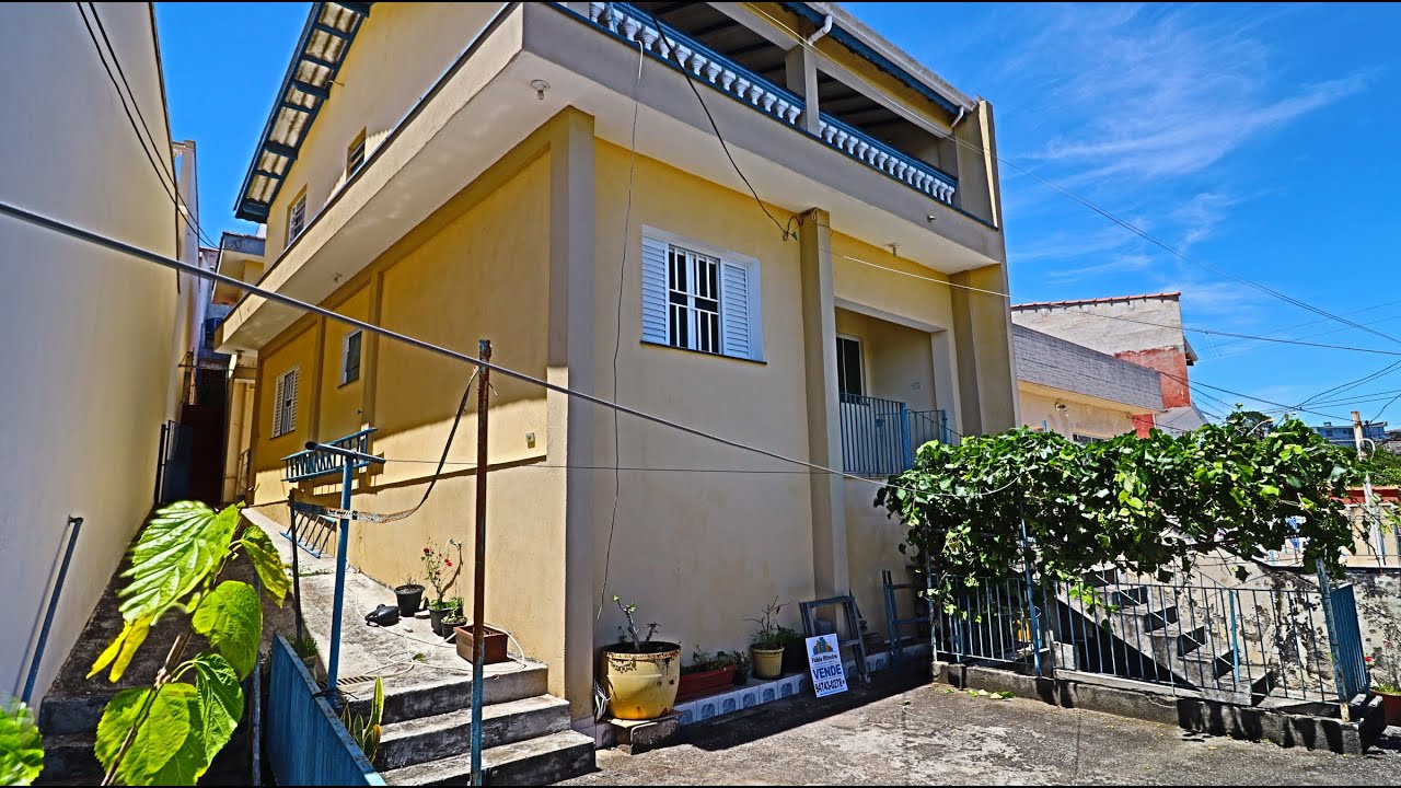 CA0428 Casa com duas moradias no mesmo quintal no Jardim do Estádio Santo André-SP R$ 650 mil