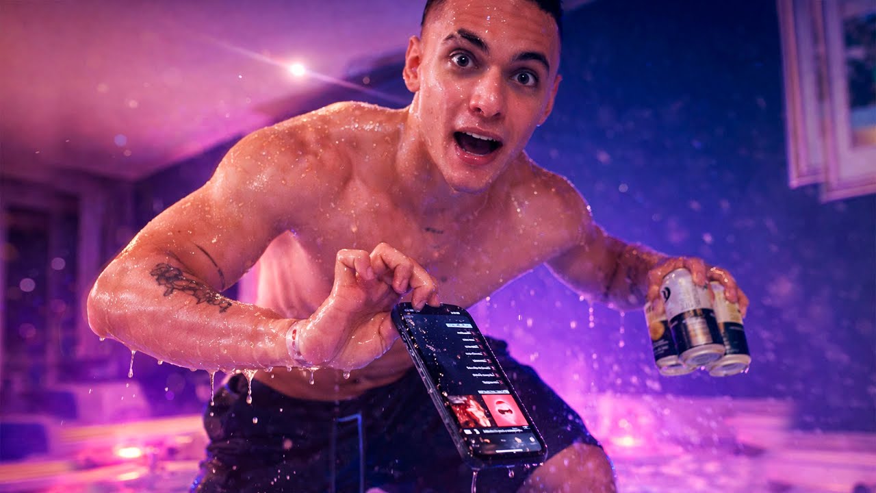 LEANDRO DESCUIDO en jacuzzi*