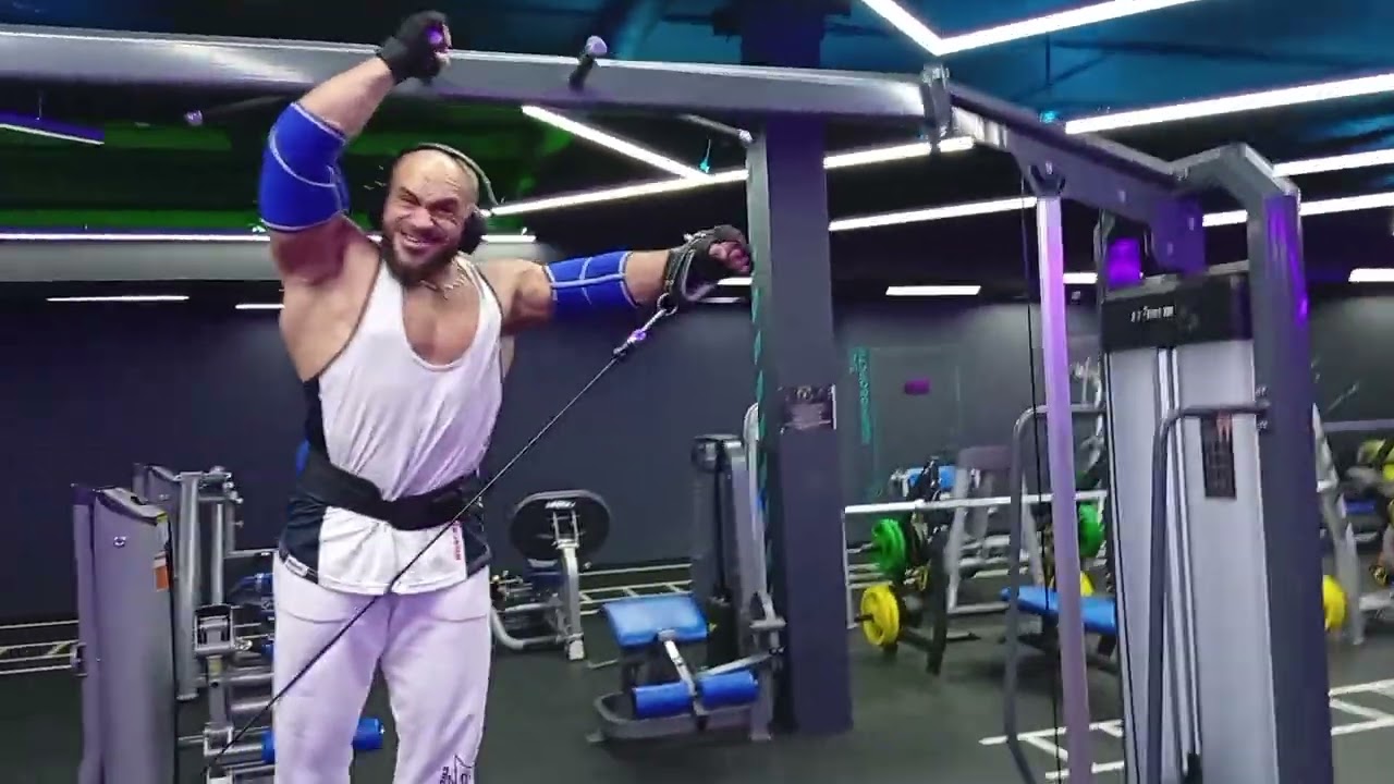 Тренировка Плеч / Delts Workout #bodybuilding #motivation #delttraining #бодибилдинг #тренировкаплеч