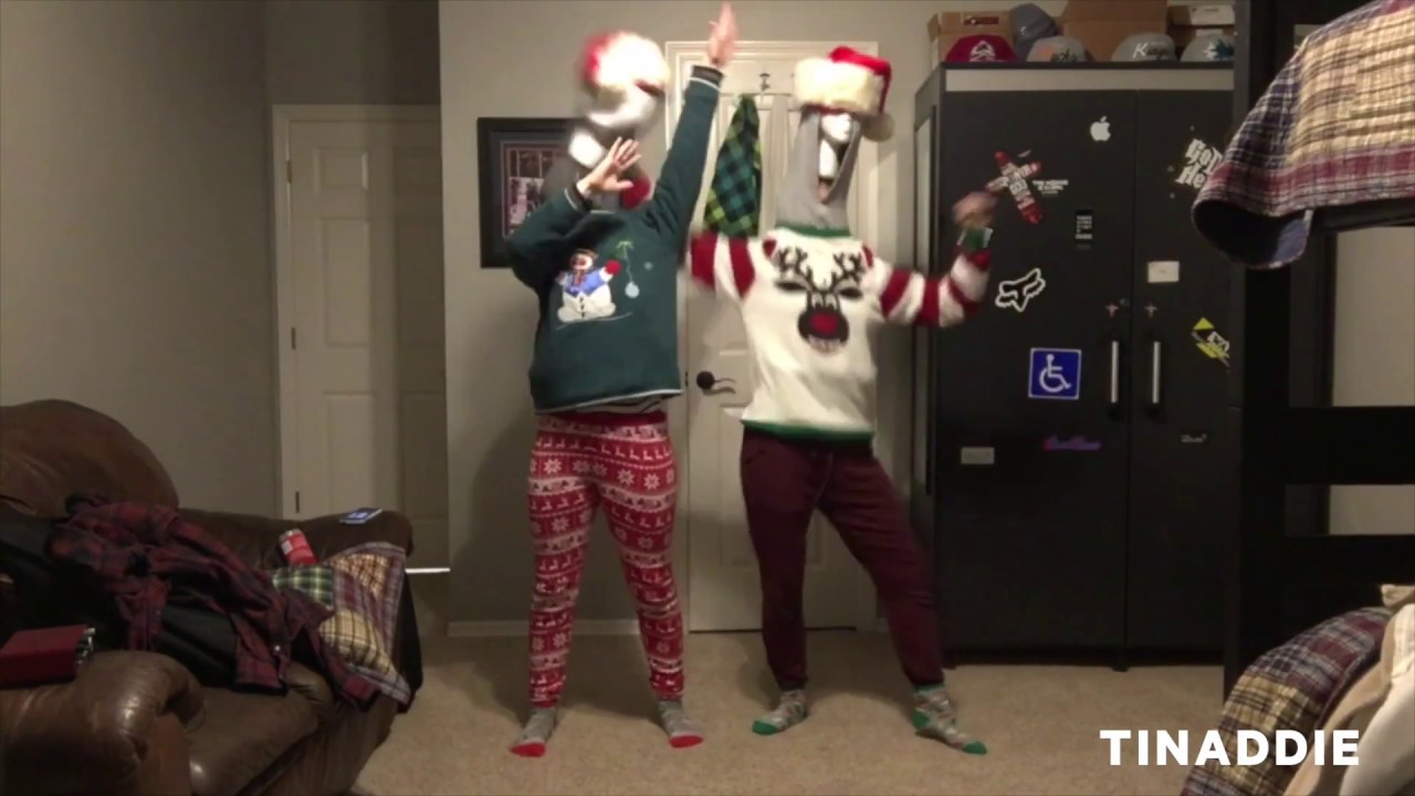 Mannequin Head Dance to All I Want For Christmas - BLOOPERS // TINADDIE