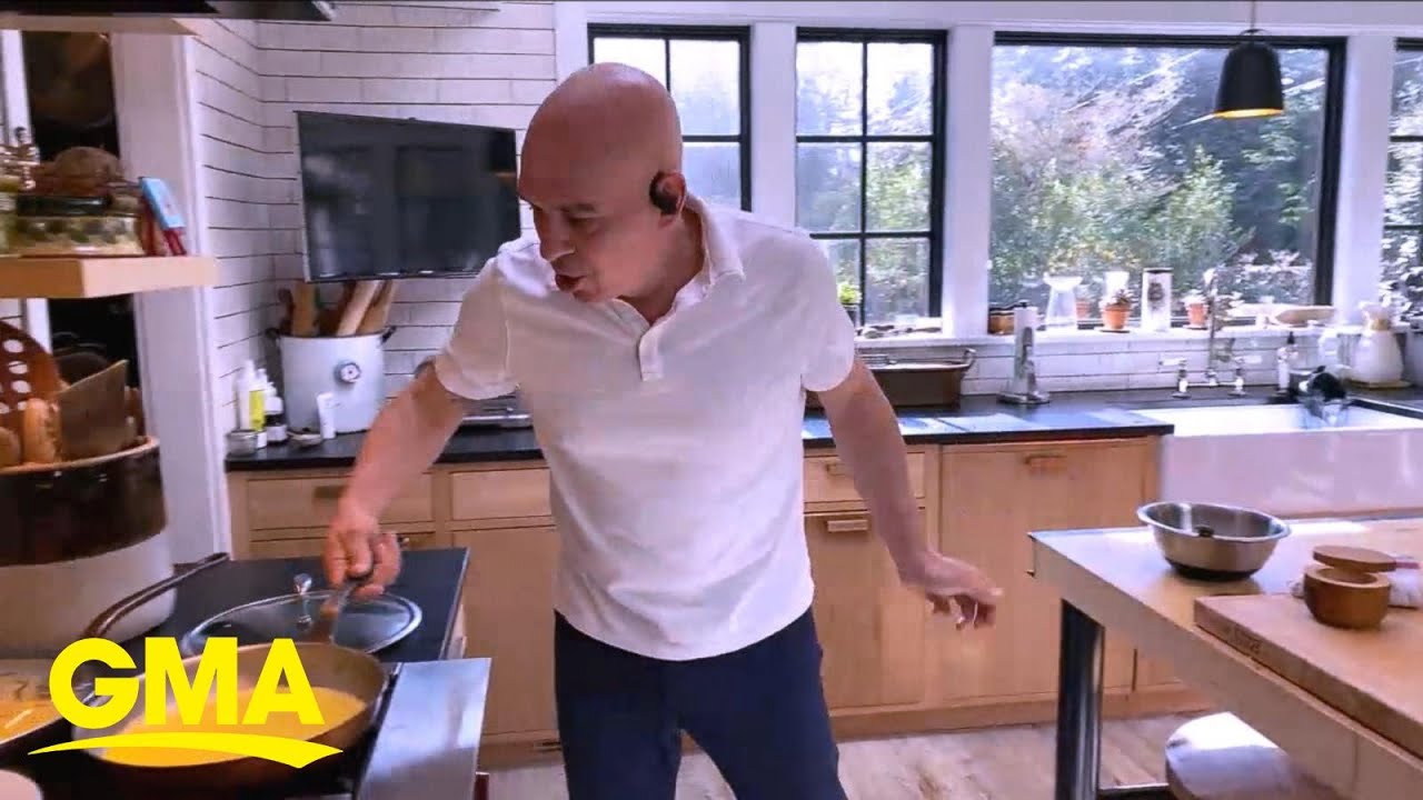 How to make the perfect omelet l GMA