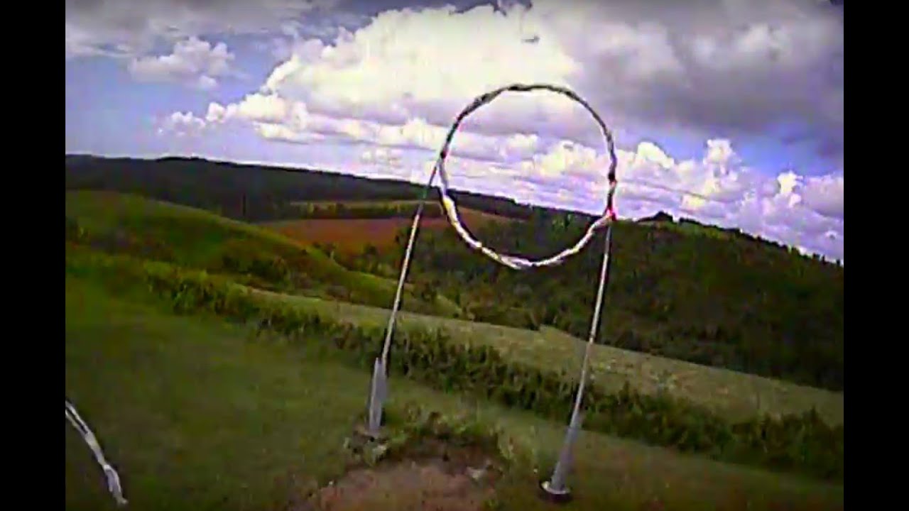 2016-06-18 FPV Racer Nouveau circuit avec anneau