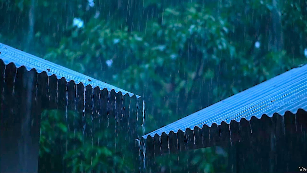 🌧 Pouring Rain & Thunder Cracks on a Stormy Night - Deep Sleep Sounds