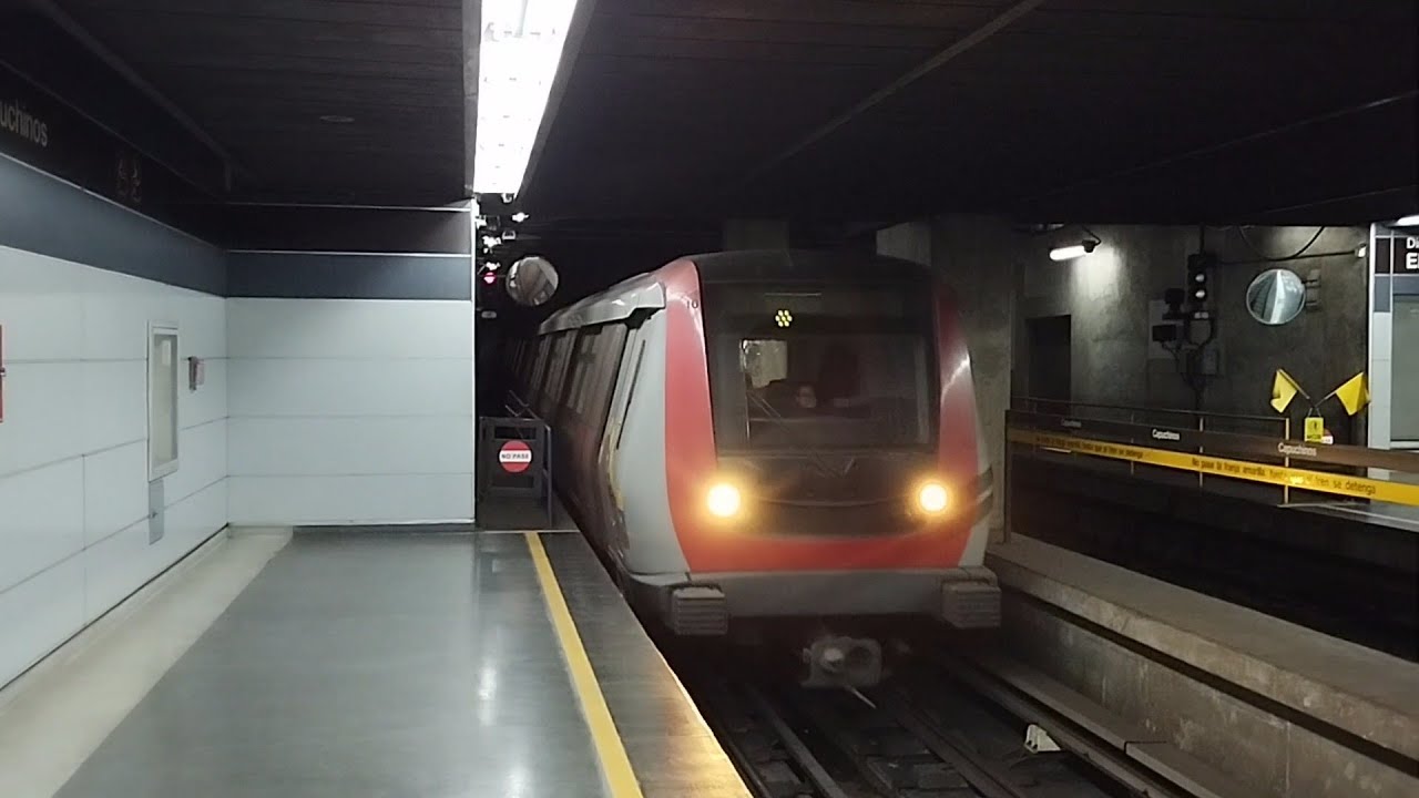 Metro De Caracas Linea 2 Tren Alstom S9 En la Estación Capuchinos 