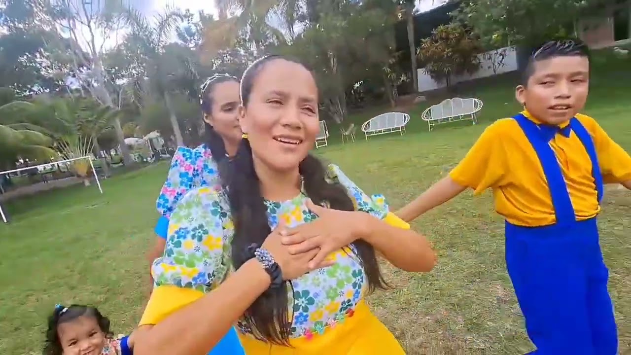 Niños a mi alrededor