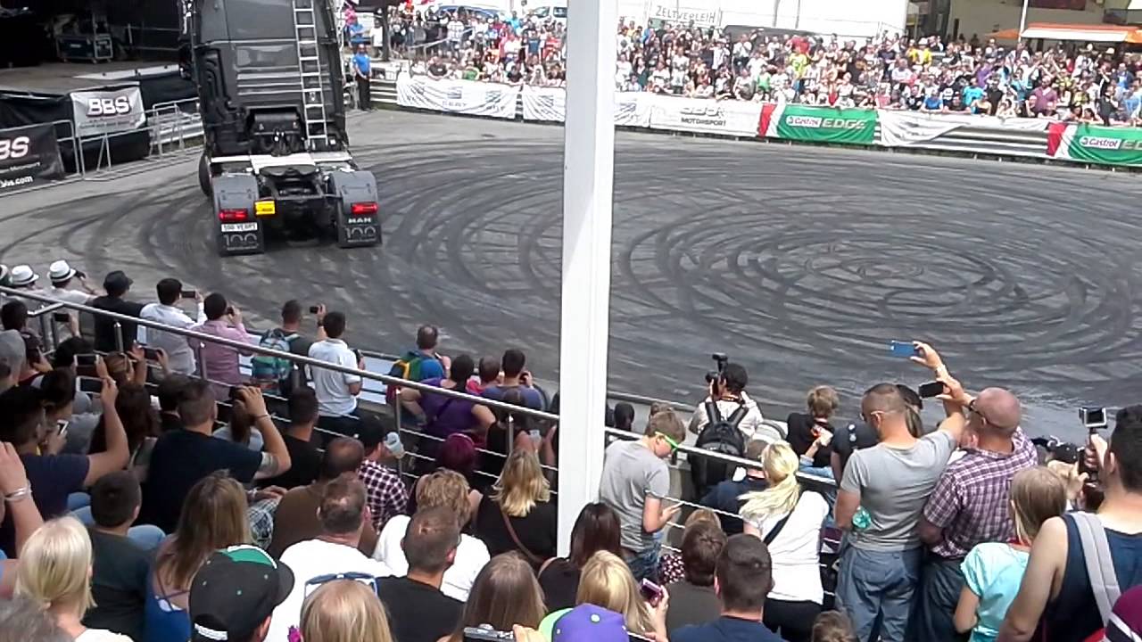 GTI Treffen Gummiplatz Reifnitz MAN LKW Drift