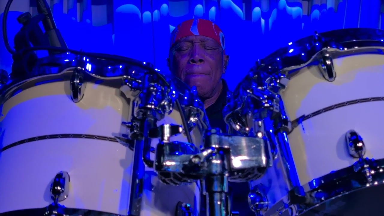 Billy Cobham drum solo Blue Note NYC March 19, 2025 Late Show