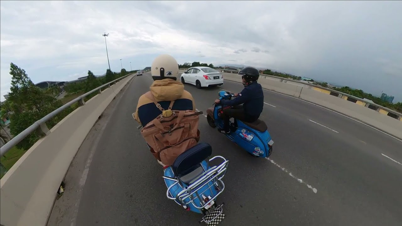 RIDE VESPA JALAN² CARI MAKAN SEKITAR KOTA KINABALU