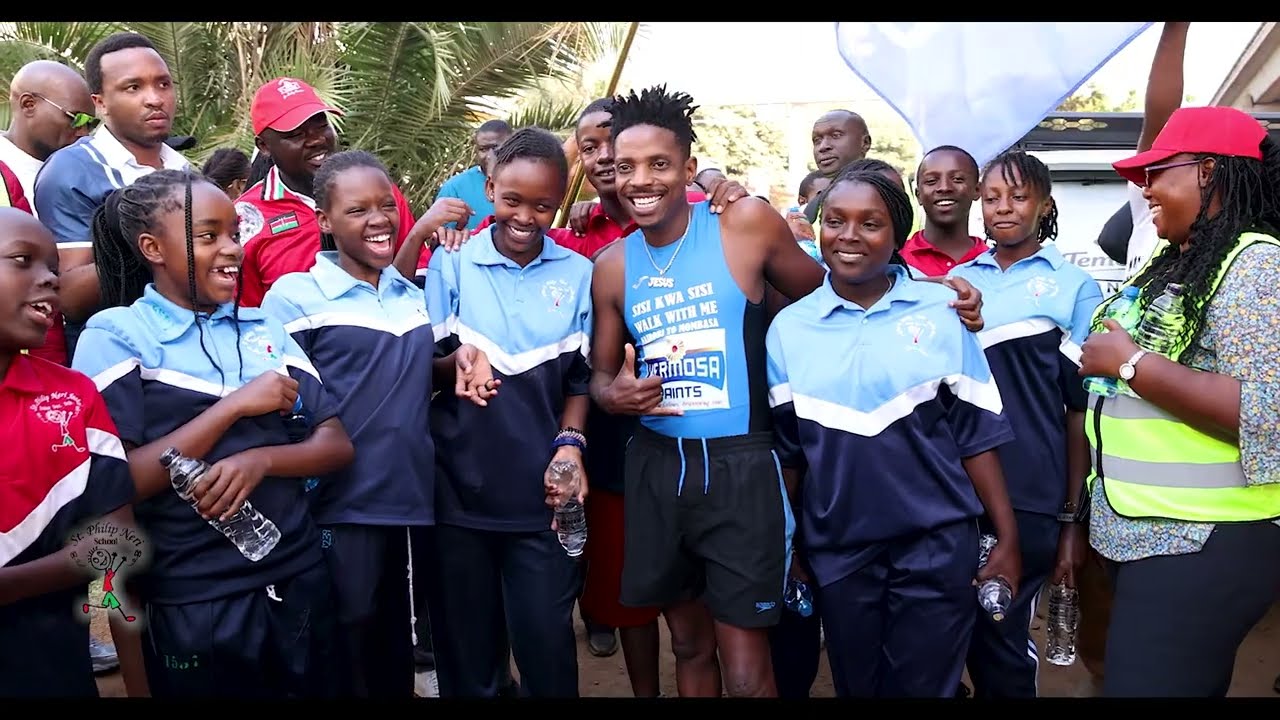 Walking with Purpose, Giving with Heart! 🚶‍♂️❤️ #SisiKwaSisi #EricOmondi