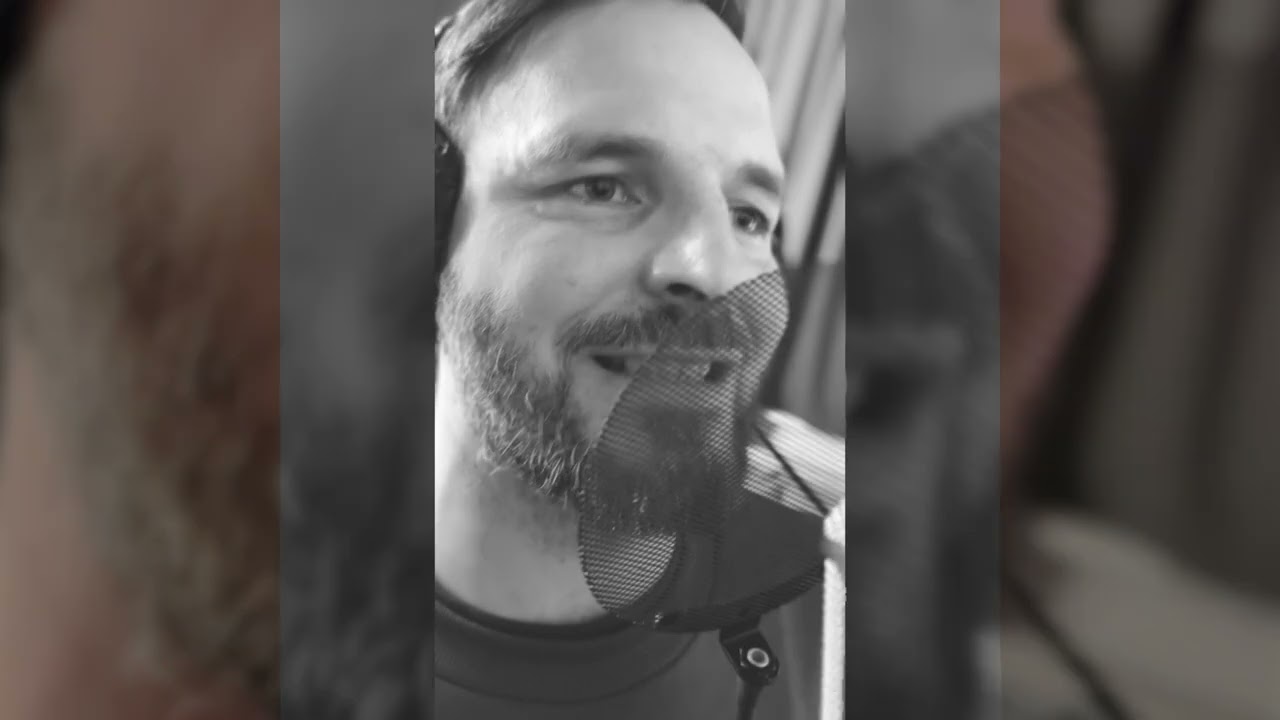 Jaunais gads jau klāt! ft. RunI, Lauris Bush, Krispits