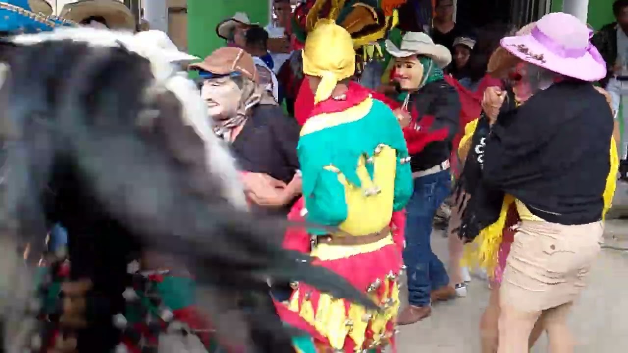 Carnaval en molango 07/03/24 . Familia Cabrera...