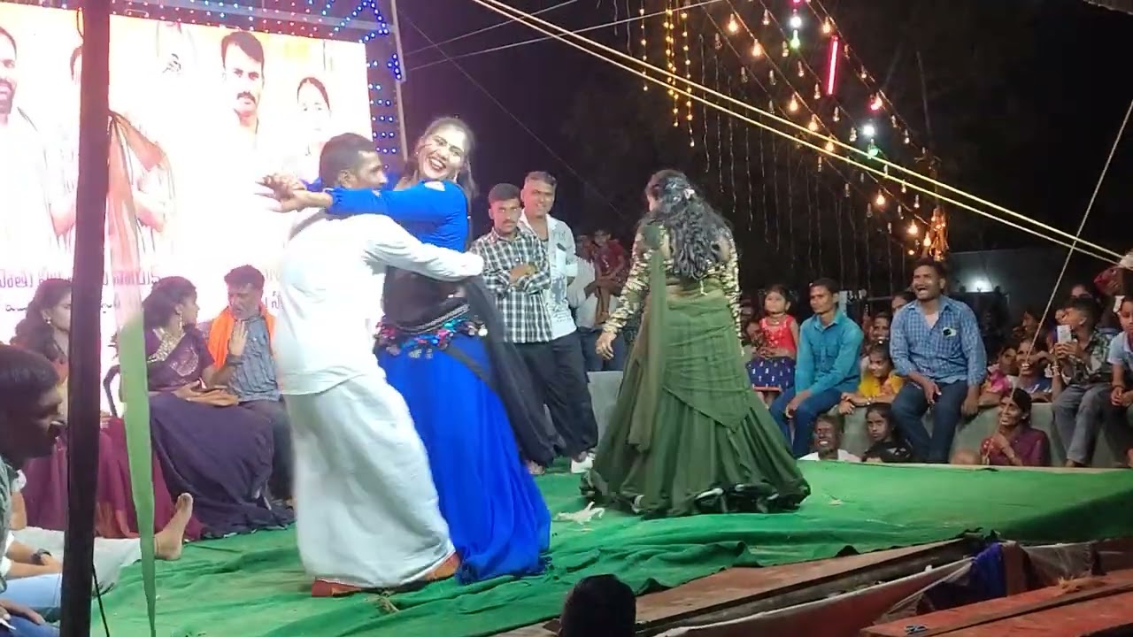 Adinchu adinchu dance performance