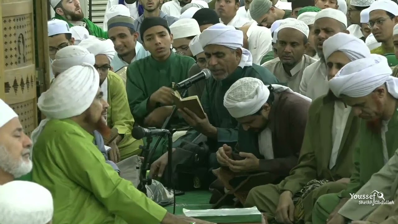 قصيدة: يرعاني المصطفى في كل شأن وحال، للحبيب عمر بن حفيظ