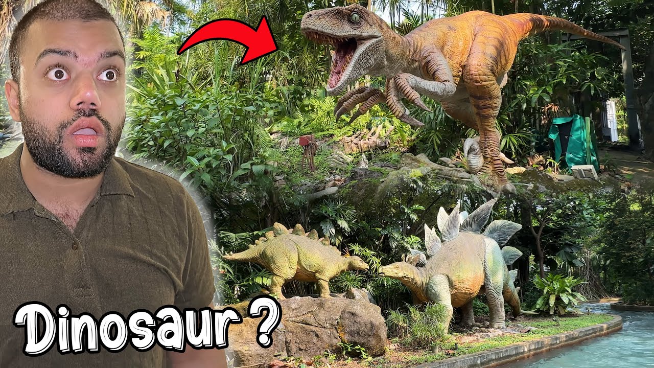 Dinosaur Ki Duniya Mein Aa Gaye 😱 | Best Amusement Park In The World 😍
