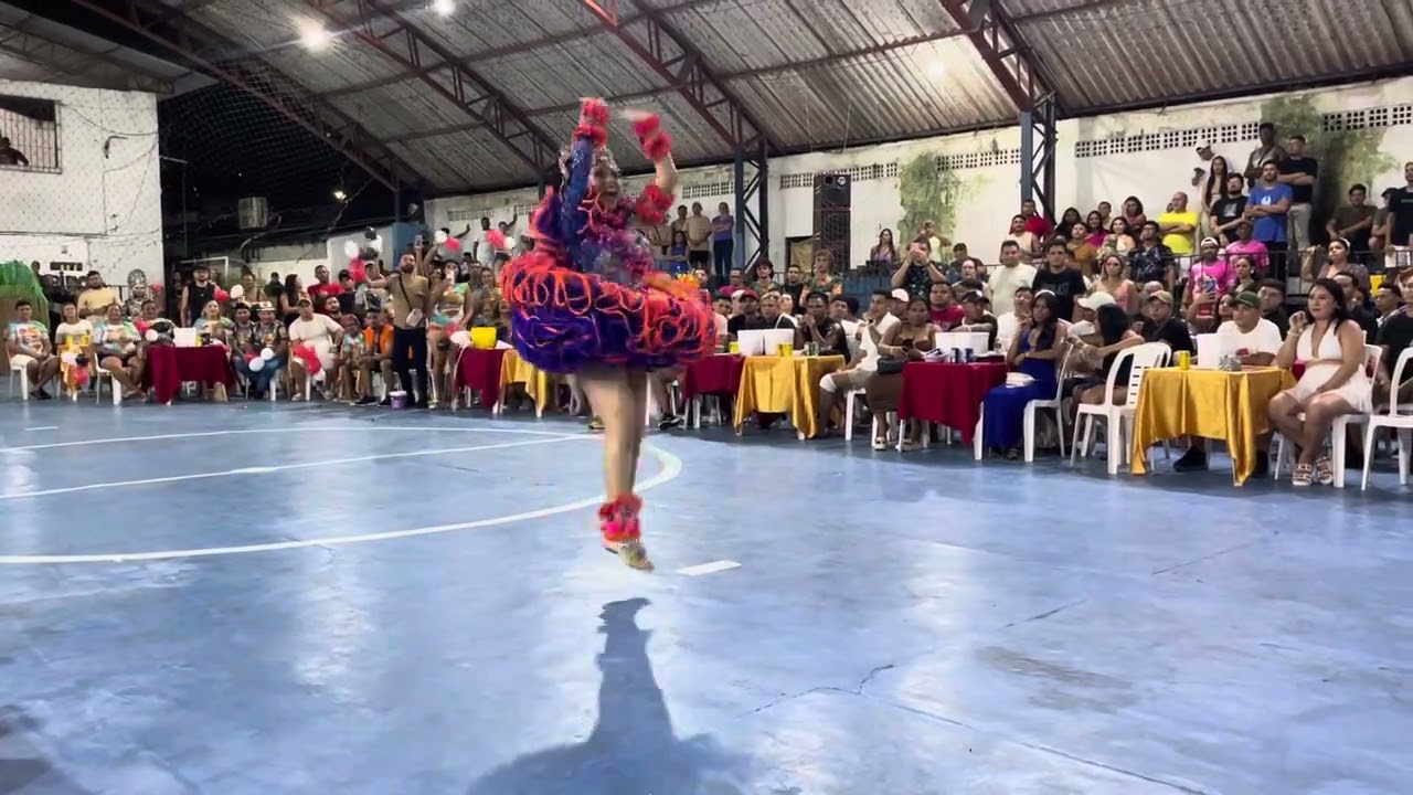 Bianca Ferreira - Rainha Quadrilheira 2025 (CAMPEÃ)