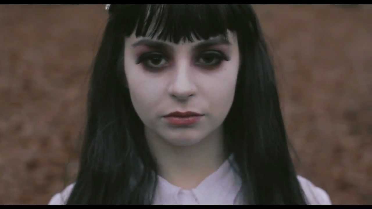 Blackie & The Oohoos - Song for Two Sisters (official video)