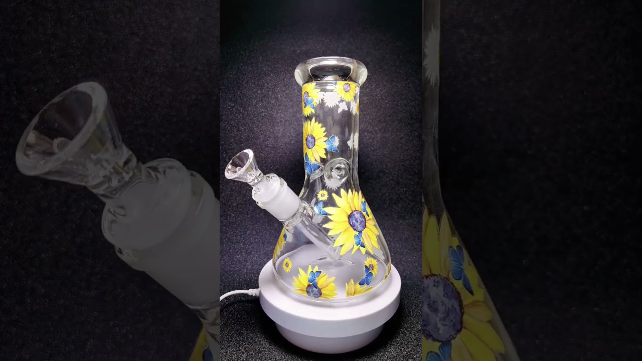Sunshine Bloom Sunflower Beaker Bong